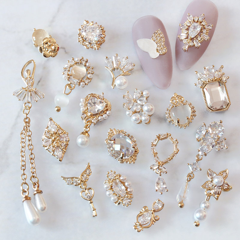 Trending Tech Accessories - 4pcs/lot Love Rose Butterfly Pendant 3D