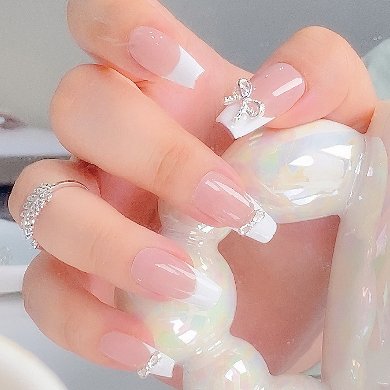 TSZS 3D Silver Bowknot Nail Ch - Trending Tech Accessories 评论和价格