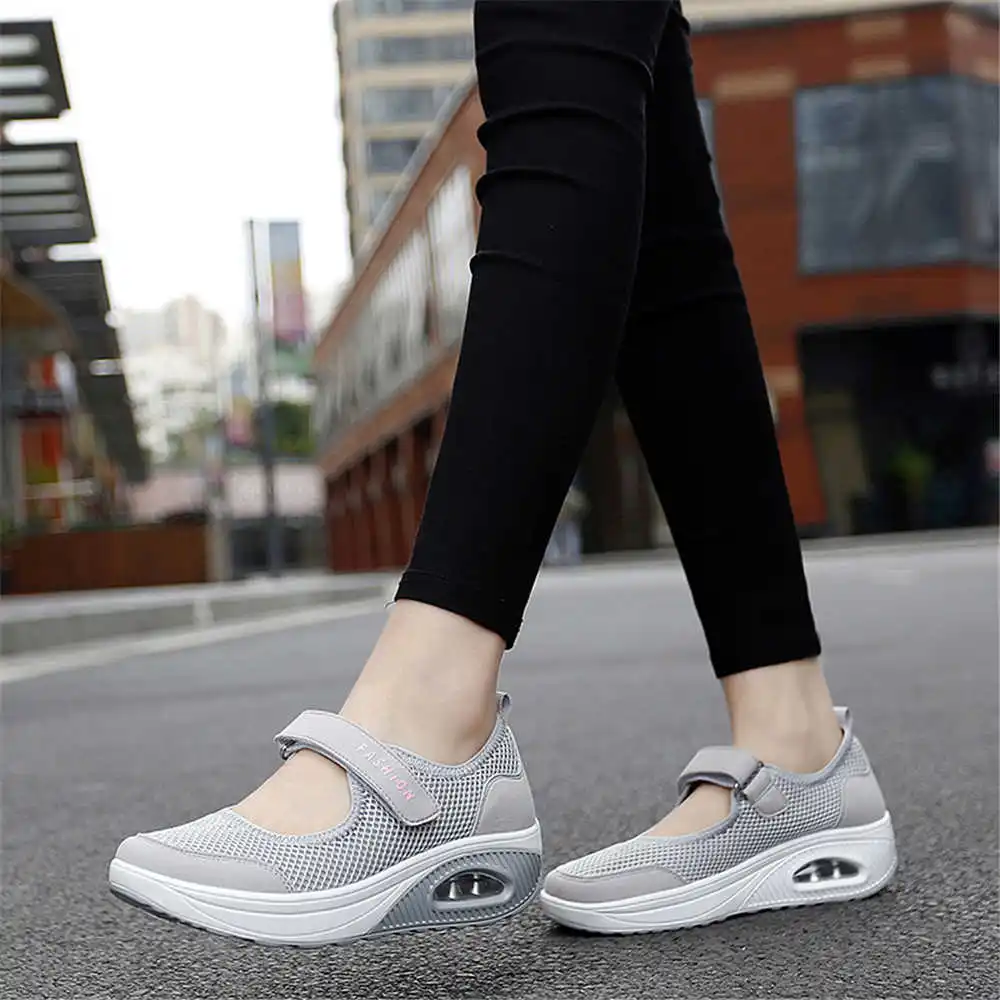 36-41 Demi-season Colored Snea - Tech Accessories Ideas 评论和价格